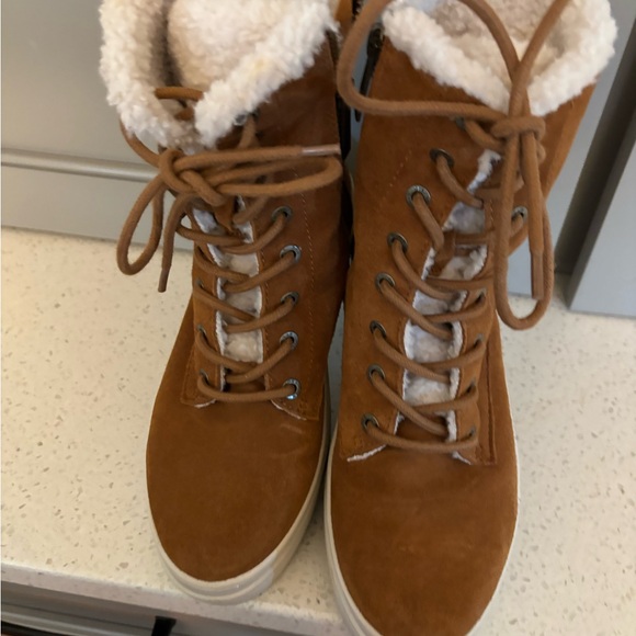 J/slides TORRIE Cognac Waterproof Suede bootie Size 6.5 - Picture 7 of 10